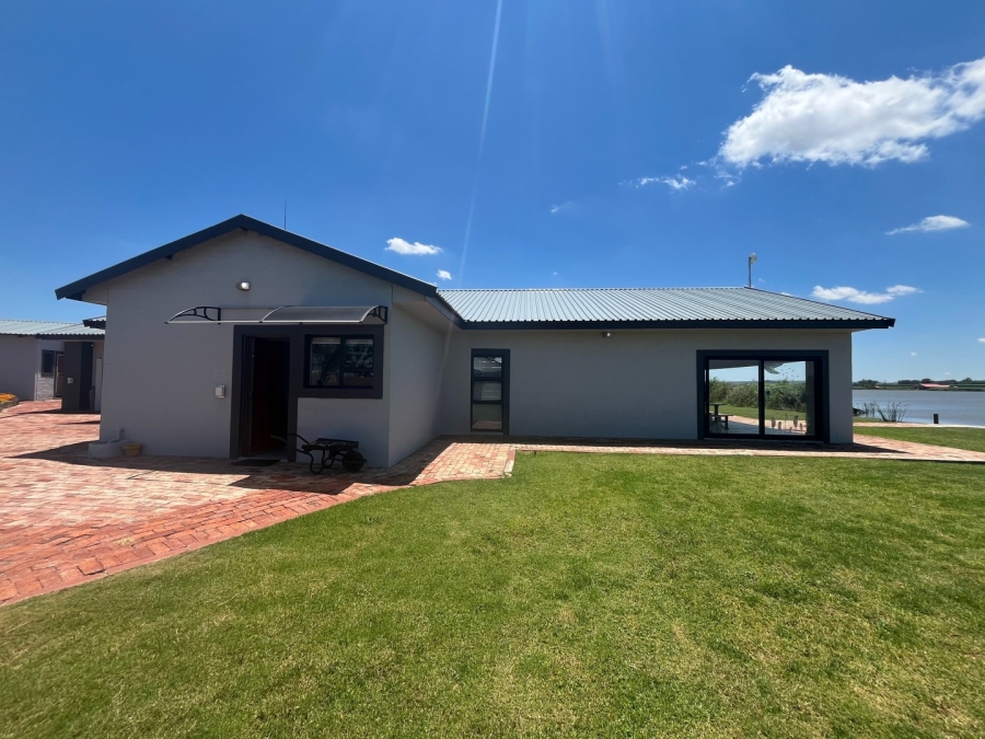 3 Bedroom Property for Sale in Klerksdorp Rural North West